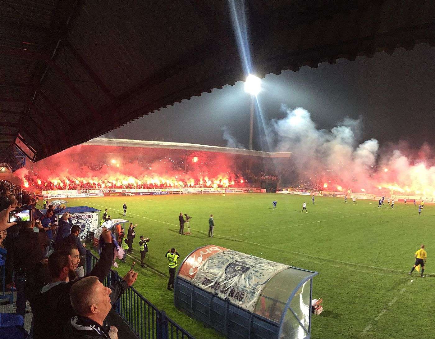 Željezničar supporters at Grbavica Stadium