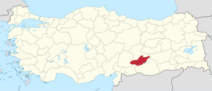 Adıyaman highlighted in red on a beige political map of Turkeym