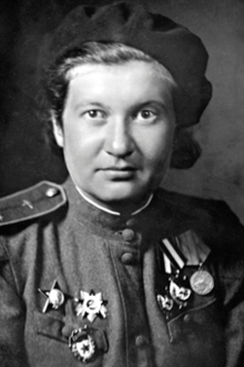 Portait photograph of Raisa Aronova in uniform, 1940's