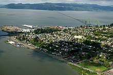 Astoria aerial from Youngs Bay