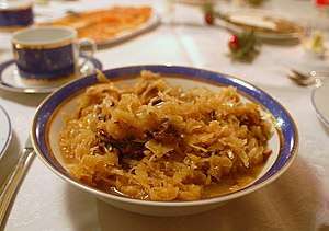 A plate of bigos