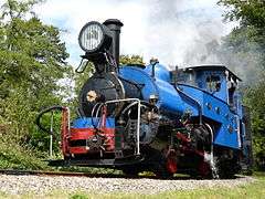 Larger blue locomotive