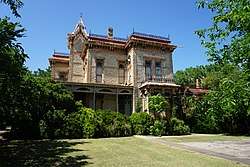 Waggoner Mansion