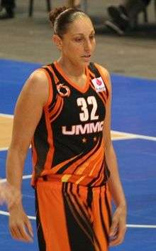 Diana Taurasi competing in a basketball match in 2014
