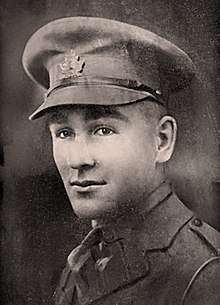 Captain Edward Lyman Abbott profile photo wearing military uniform, circa 1915 to 1918.