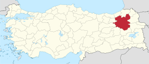 Erzurum highlighted in red on a beige political map of Turkeym