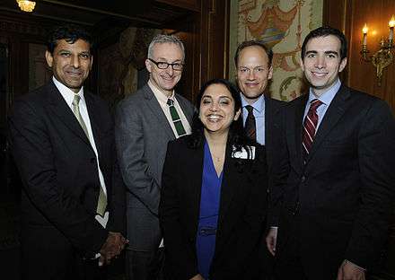 Photo of Sheena Iyengar and other authors shortlisted for the 2010 Financial Times and Goldman Sachs Business Book of the Year Award