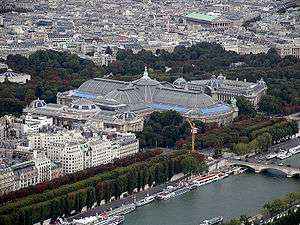 Image of the Grand Palais as seen from the Eiffel Tower