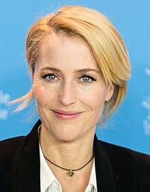 Colour photograph of Gillian Anderson in 2017