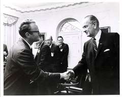 William Gorham (left) and President Lyndon B. Johnson at the Urban Institute dedication, April 1968.
