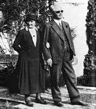 Gustaf Dalén and his wife Elma, outside Villa Ekbacken, 1937.