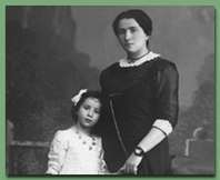Hannah with her mother, age 6