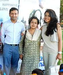 Gitanjali Sinha (center), Hemendra Aran (Left) and Anya Anand during the release of the movie Yeh Khula Aasmaan
