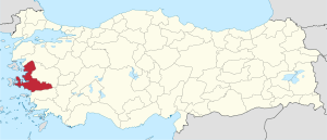 İzmir highlighted in red on a beige political map of Turkeym
