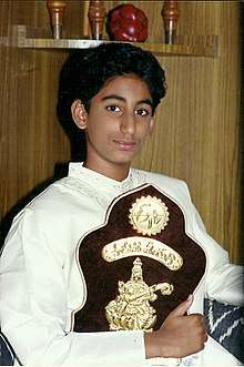 Karunya with his Paaduthaa Theeyagaa trophy.