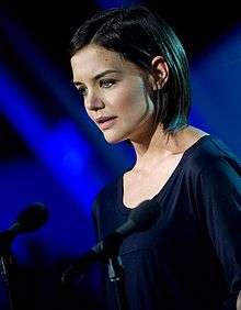 Katie Holmes making a speech at the National Memorial Day in Washington,&nbsp;D.C., May 24, 2009