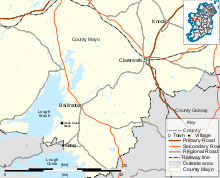 Map of the Lough Mask area of County Mayo, showing the location of Lough Mask House. The house is 6 kilometres (3.7&nbsp;mi) southwest of Ballinrobe, and 6&nbsp;km north of Cong; Claremorris is a further 22 kilometres (14&nbsp;mi) north-east of Ballinrobe.