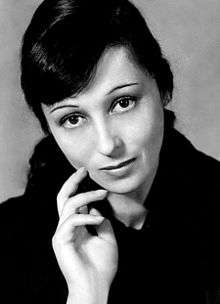 Black-and-white photo of Luise Rainer in 1941.