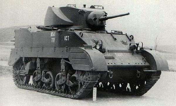 37 mm tank gun M5 installed at a turret of M5A1 light tank