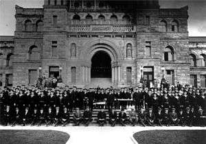 Personnel of the RNCVR outside the Provincial Legislature, Victoria, British Columbia, 1914.