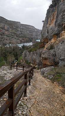 Roški slap hiking trail
