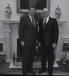 Ronald Reagan and John H. Reed 1982.jpg