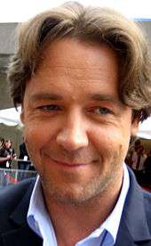 Colour head-and-shoulders photograph of Russell Crowe at a film festival in 2006.