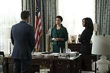 Jake (Scott Foley), Mellie (Bellamy Young) and Olivia (Kerry Washington) having a conversation at the Oval Office.