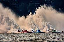 Seafair 2017 Final First Turn. 3 boats next to each other.