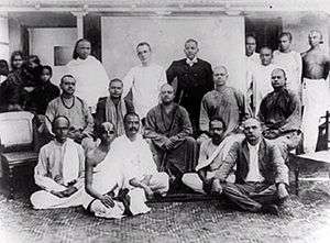 A group photo of Vivekananda and his disciples.