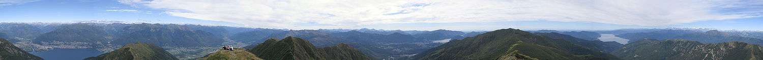 Near-360° panorama from the summit of Monte Tamaro. From Locarno on the left, going via Lugano to the italian part of the Lago Maggiore.