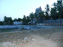 Image of the temple and the temple tank