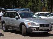 Front passenger side view of silver XC70