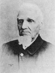 Bust photo of William Smith